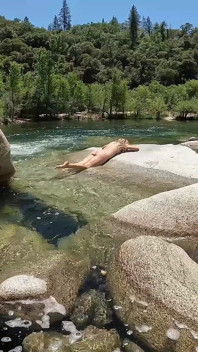 Jebanie w vlogu na plaży Nude Beach