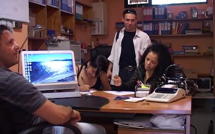 King Of Amateur: ¡Lo tomé por el culo!