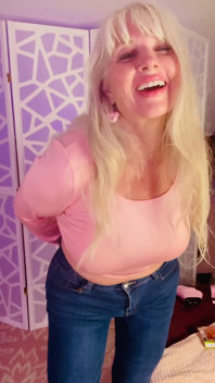 Sexpectations and Sweet Escape to That Lost Space Where the Only Thought Is Getting Lost in Delicious Desire