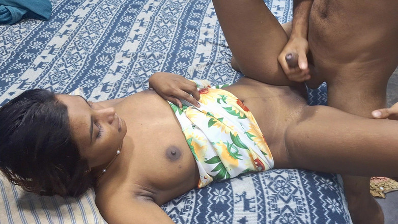 Shashi X: 我操我美丽的继妹印度美丽的继妹硬深操