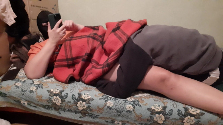 Lesbian-candys: Quando la mia ragazza mi lecca la figa, guardo video...