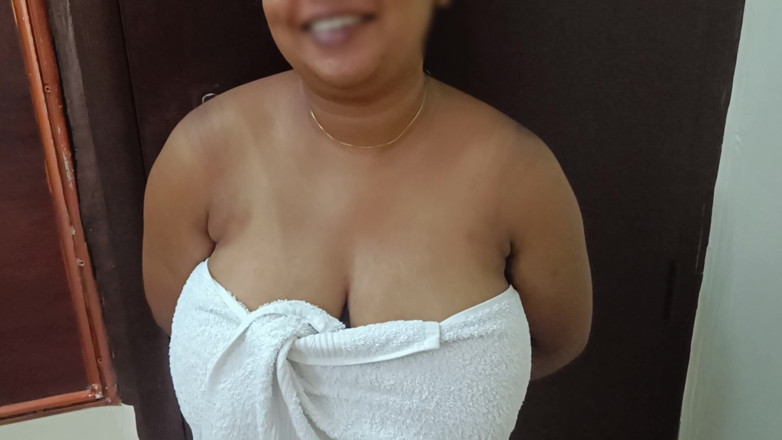 Kaira sweetie: Po kąpieli zobaczyłem żonę sąsiada Kaira Ona jest głupia jebanie gorąco