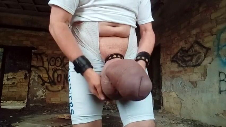 Monster Meat: Perverzní umělecké danger_risky hry