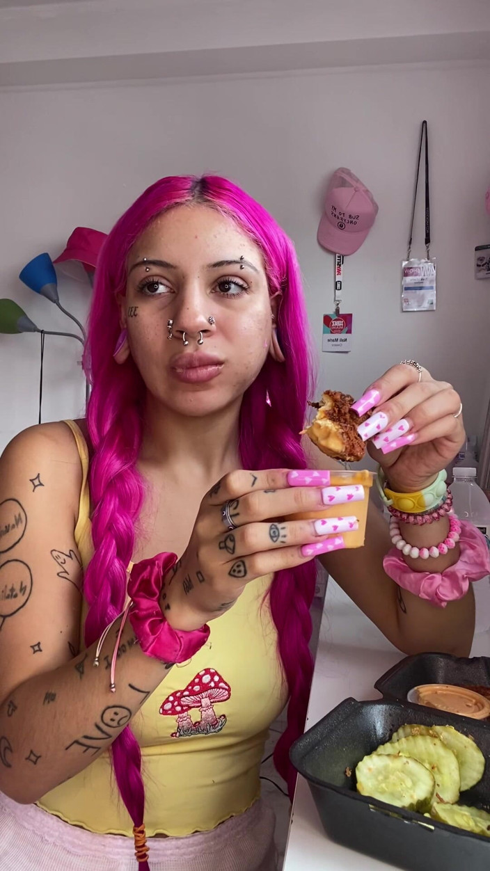 Nali Marie: Spicy Food Mukbang Overeating Facestuffing Petite Girl Eating Hot Food...