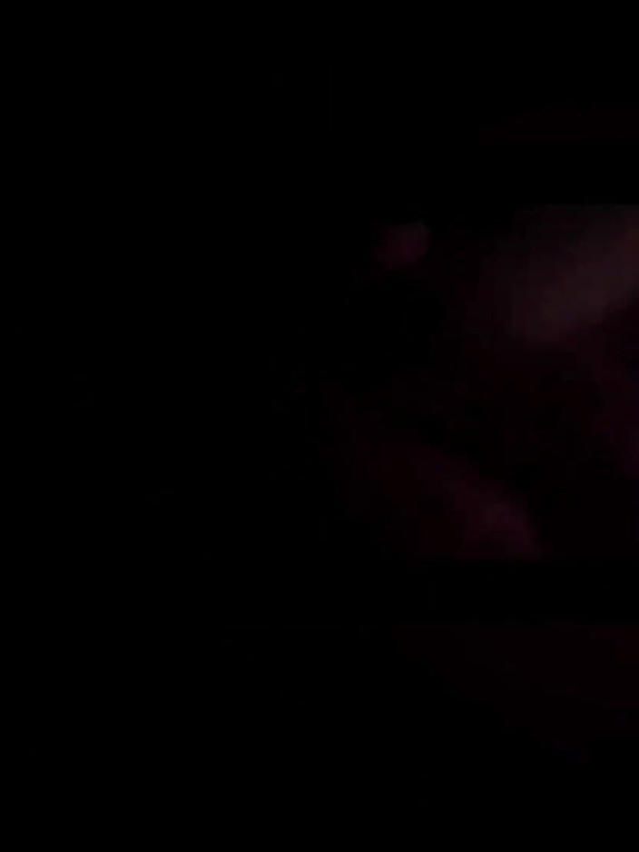 HisSlutyWife: Une femme se filme en train de baiser pour son...