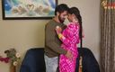 Flame Movies: Une bhabhi punjabi se fait baiser en levrette