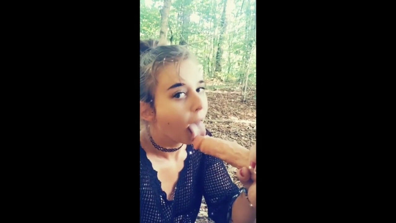 Alli Anderson: 外で吸って遊ぶ