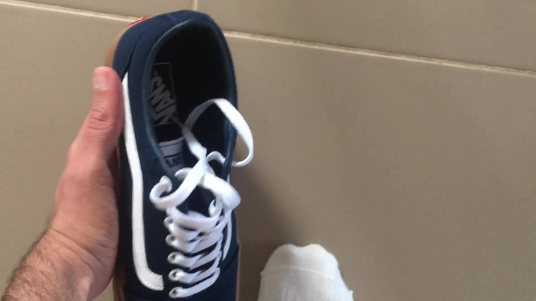 Manlyfoot: 闻鞋袜 第一人称视角 - 每个热爱男性脚和白袜的人都能玩得开心