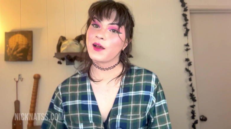 Natalie Napoli: Prietena ta transsexuală a soției îți găsește filmul porno