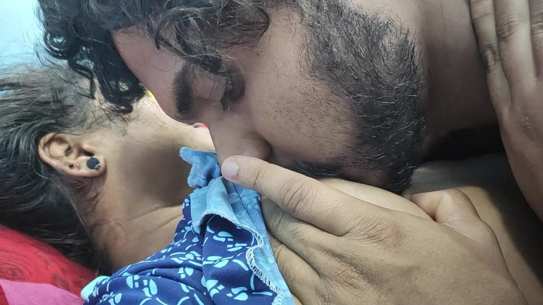 Vaishnavysharunraj: ナイティな除去とおっぱいプレスとのホットなロマンス