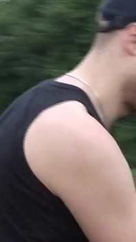 Němec se setká surový v zadku