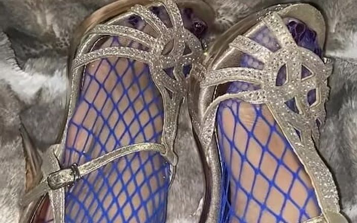 Naelor: Melove's Compilation of Fishnet in High Heels
