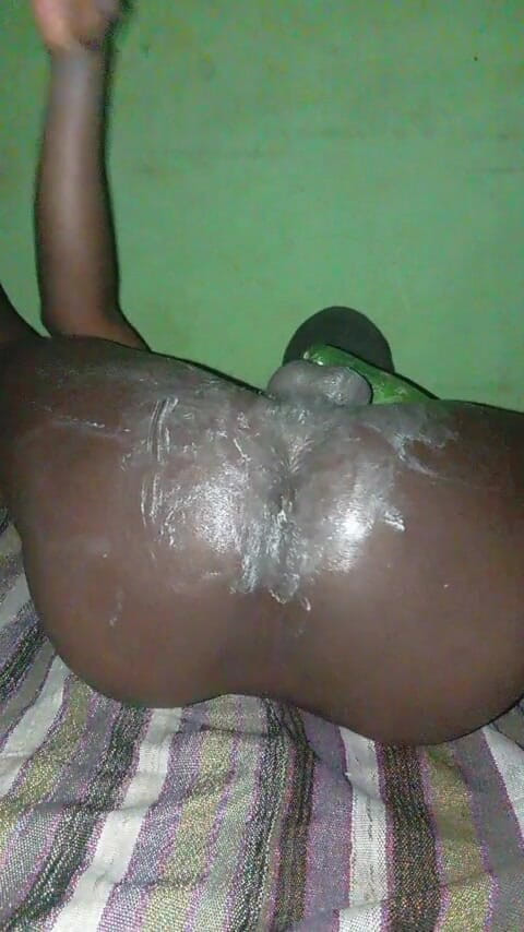 Badman4606: Pantat bahenol cewek ini dihabisin pakai dildo