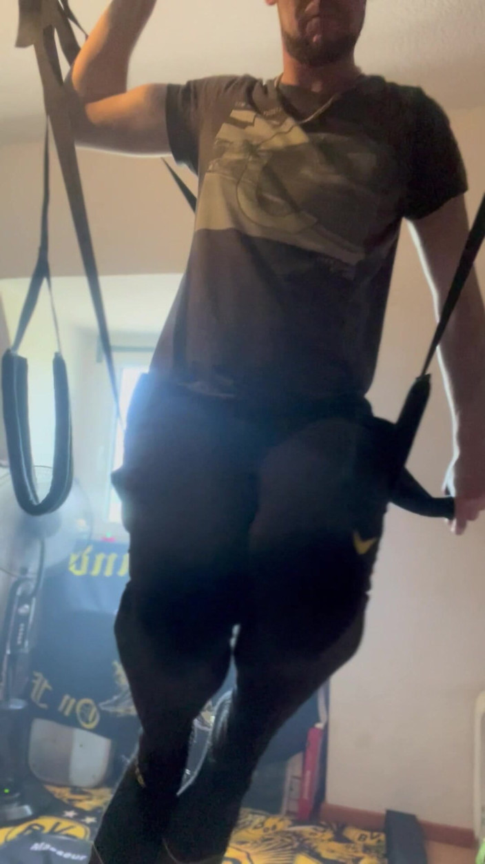 BoyGrenzenlos: Boygrenzenlos Bondage BDSM Schaukel
