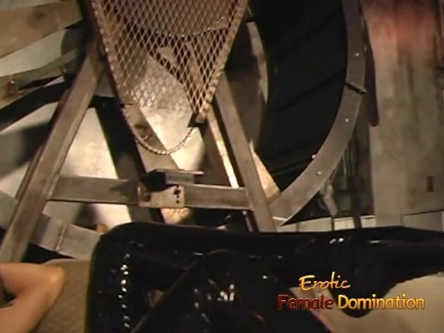 Erotic Female Domination: Lick my dirty feet you fucking slave