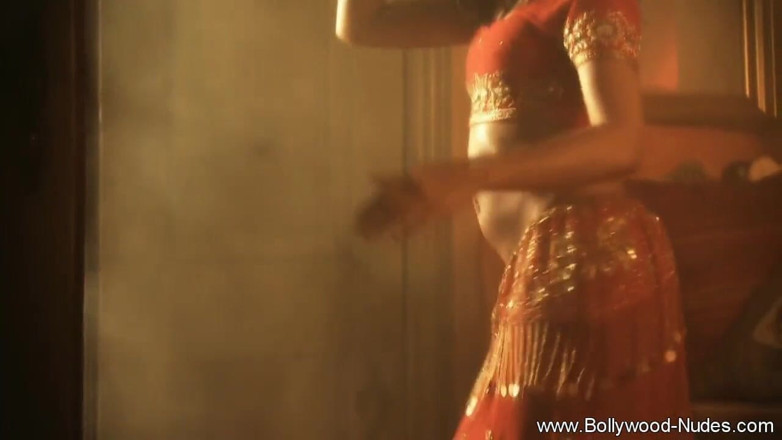 Bollywood Nudes: She Sees Through Your Games