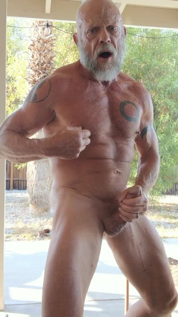 LADaveX: Uomo muscoloso arrapato LA Dave arriva al culmine del suo...