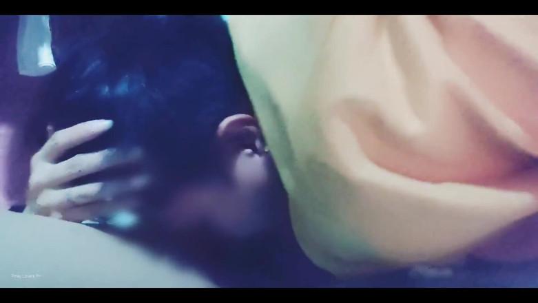 Vixenn Cruz: Aku jilat memeknya sampai dia muncrat berkali-kali sampai muncrat berkali-kali