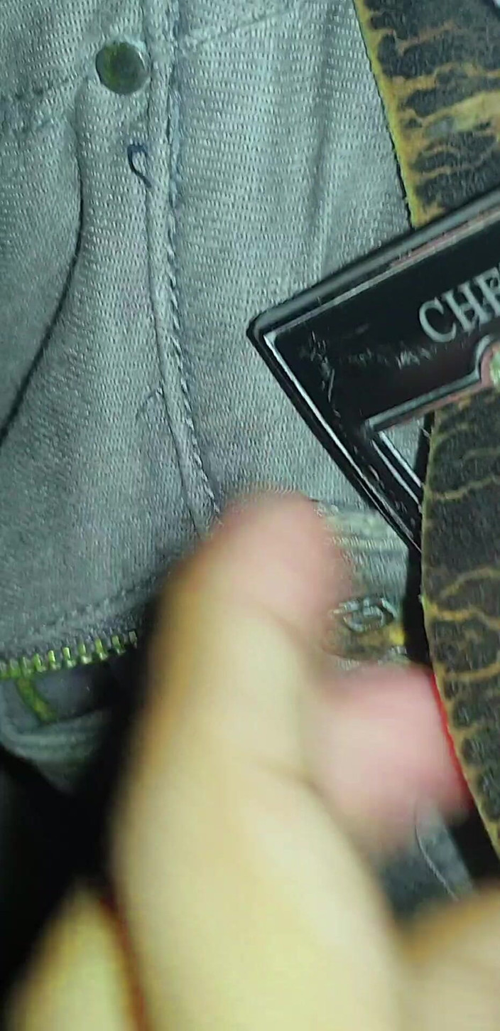 Xujjal: Hubený chlapec, nové sexy masturbační video.