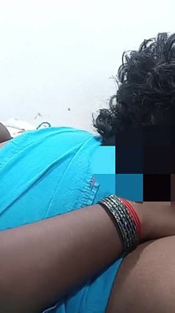 Soție desi oral adânc în gât. Futai în gură și țâțe lapte bea lins de pizdă orgasmică fierbinte