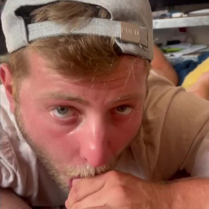 GlennandSonny: Boyfriend Worships My Dick and Feet