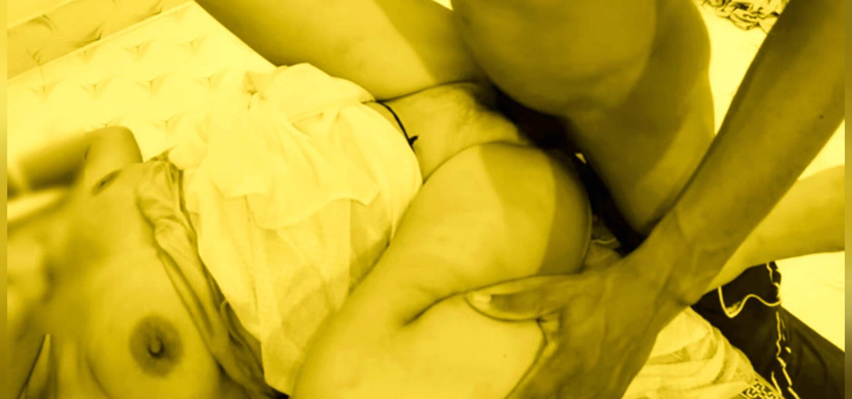 Teensex: bare stanon vaali desi sundar sheyar pahanti bhaabhi bare stanon...