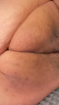 Grande barriga de filho da puta com consolo