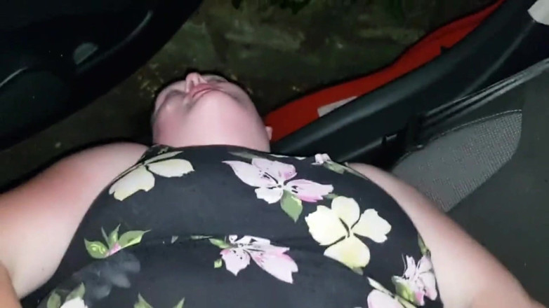 Real homemade BBW BBC porn: Awek montel berpantat seksi dengan pantat seksi ke pepek berdebar-debar