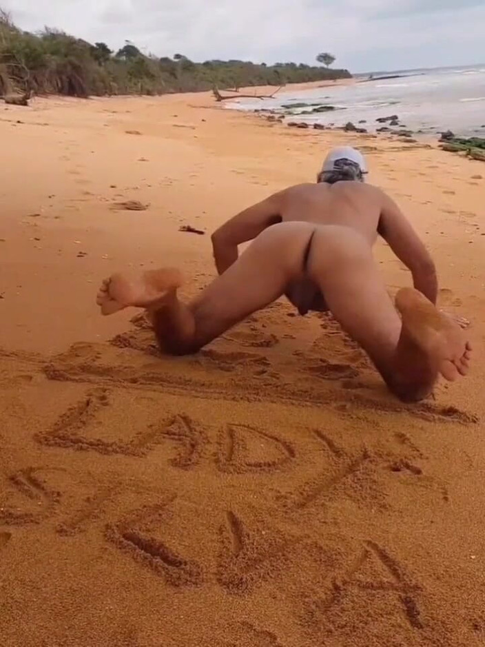 Ladysilvas: 해변의 Ladysilva 핫한 후장