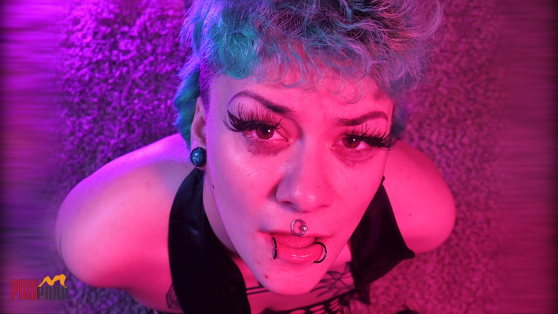 PNW Porn: Amateur Gets Handcuffed and Face Fucked