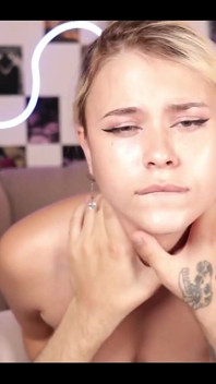Tiefer blowjob und tief anal warten auf dich