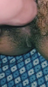 Muy caliente india tetona con coño peludo, india insertando consolador