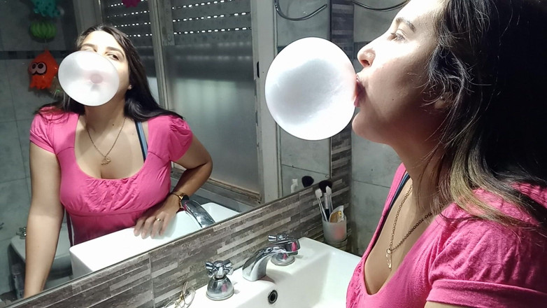 melu_world: Bubblegum masturbándose en el espejo - Bunny Looner