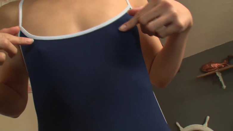 Strix: Yuzu Hirose - ở đây, sinh viên của tôi có thể vuốt ve...