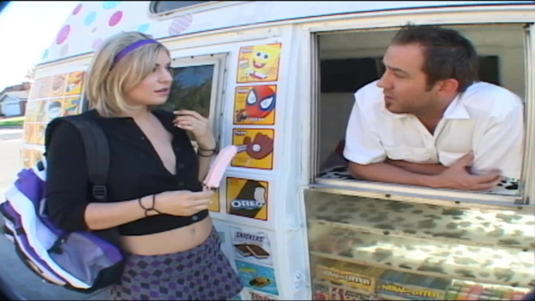 Cock Giants: Sweet teen spreads her legs and gets fucked in ice...