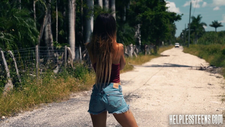 Helpless Teens: Kitty Carrera - khaee, land aur varchasv