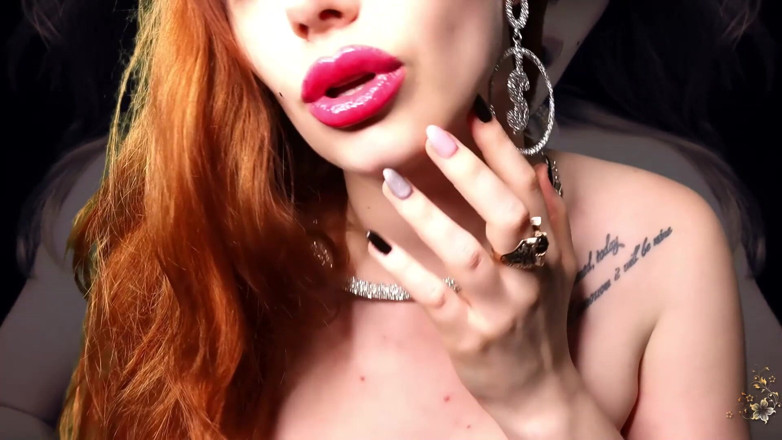 Goddess Misha Goldy: Goldyficated जाओ! मेरे सुनहरे स्पर्श को महसूस करो !! (टॉपलेस)
