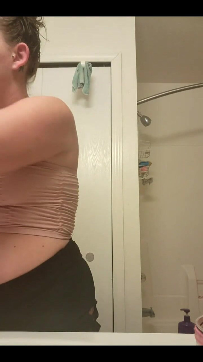 Alli Anderson: 3892168816.mp4