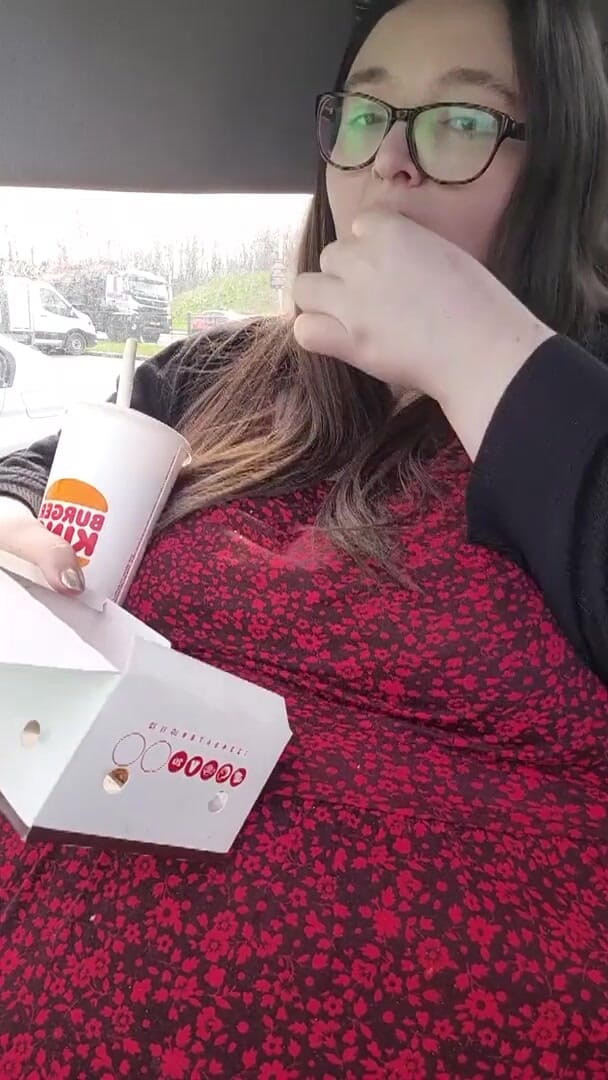 SSBBWLadyBrads: Ultima piesă din Burger King