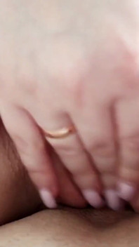 The Stepson Gave His Stepmother a Foot Massage and Aroused Her.