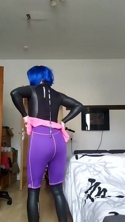 Olisa: Try on with neo