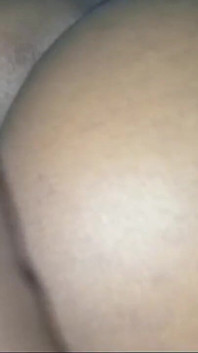 Meine frau in einem sehr leckeren creampie gefickt