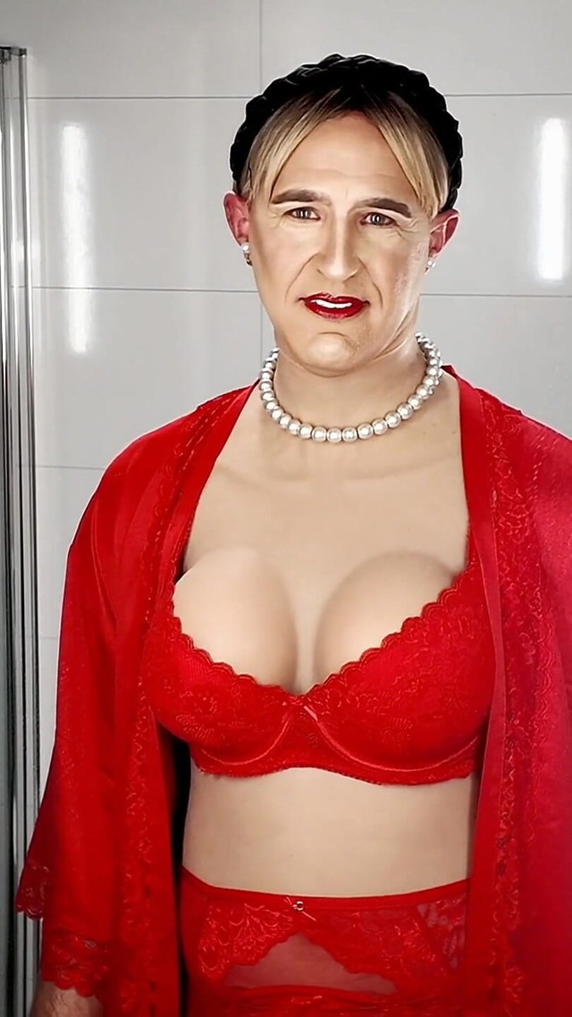 Sissy in Red Lingerie. (Kirstenxxx)