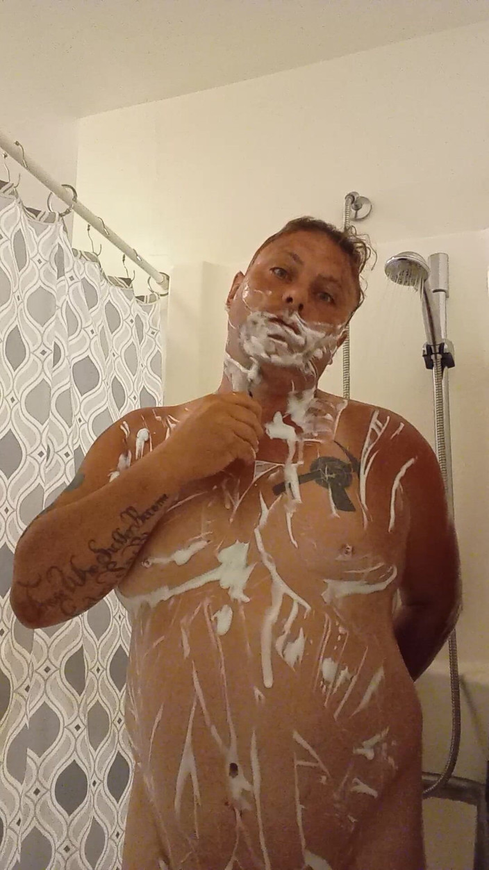JG Risk: Shaving Myself up for My Shift at Work Tonight