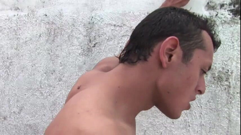 Latino Boys Studio: Pișare fierbinte cu băieței columbiene fierbinți