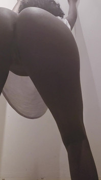Do I Have a Big Ass or Not?