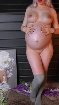 Pregnant Naked in Stockings