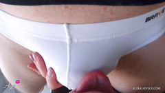 Alisa Lovely: Il miglior pompino poV femminile - ragazza arrapata scopa in faccia...