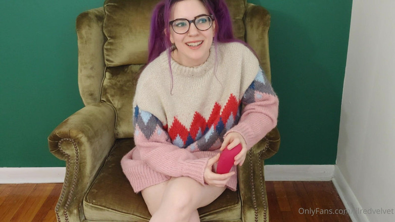 lilredvelvettt: Provando il donnaiolo