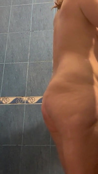 Frais et propre après une bonne douche